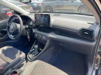 Toyota Yaris 125KM Automat Kamera Podgrzewane fotele Gliwice - zdjęcie 11