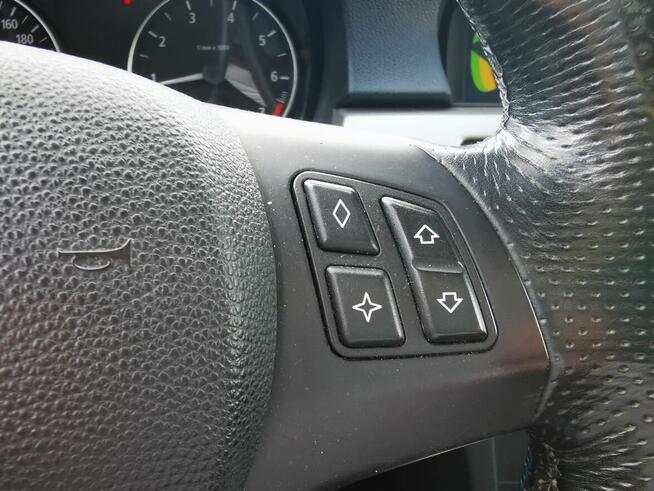 2.0 320i 150KM*e91*Fabryczny lakier * Manual * Serwisowany Warszawa - zdjęcie 12