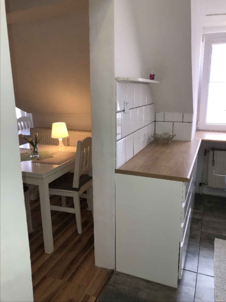 1pok, 30met, okolice Prądzyńskiego STRYCH (Wrocław) Krzyki - zdjęcie 8