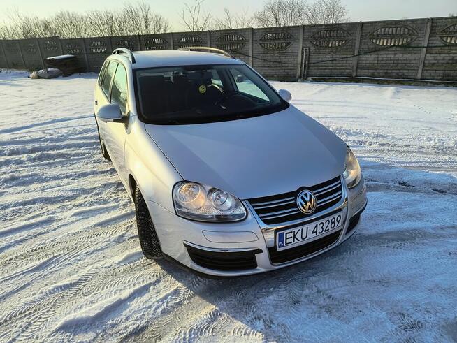 Sprzedam Golf 5 kombi 1.9 TDI 105 Km 2009 Żychlin - zdjęcie 3