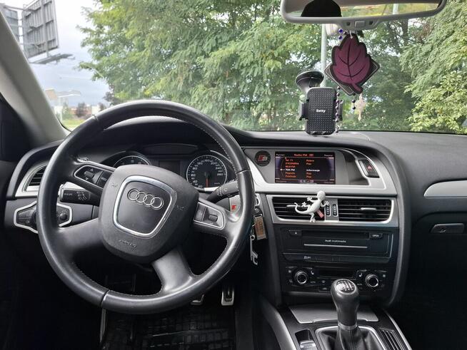 Sprzedam bardzo ładne Audi A4 B8 Wrocław - zdjęcie 6