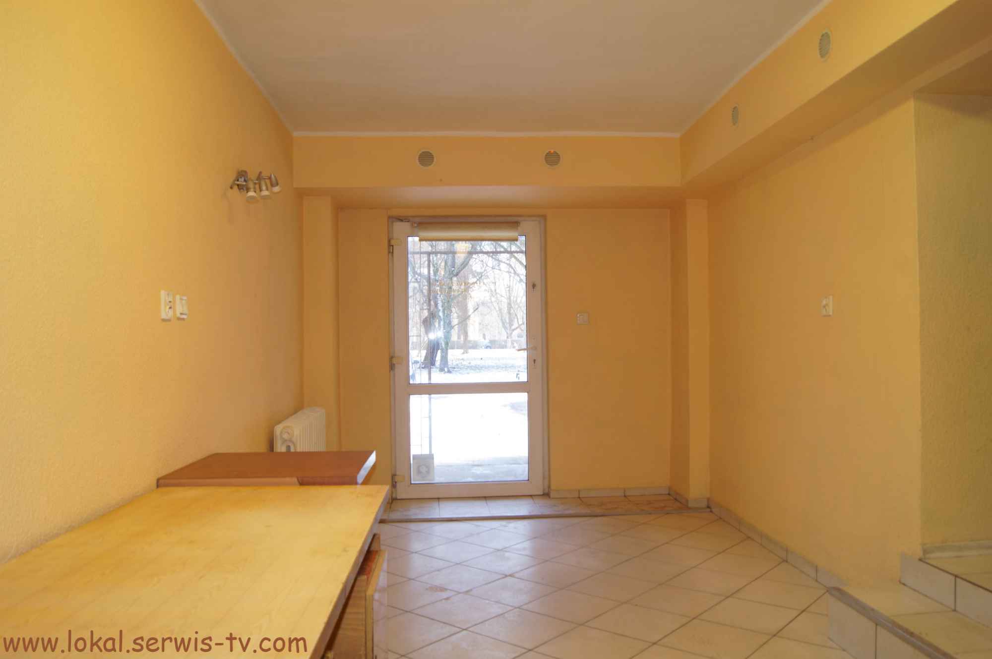 Sprzedam lokal użytkowy przy ul. Jemiołowej  we Wrocławiu. Krzyki - zdjęcie 3