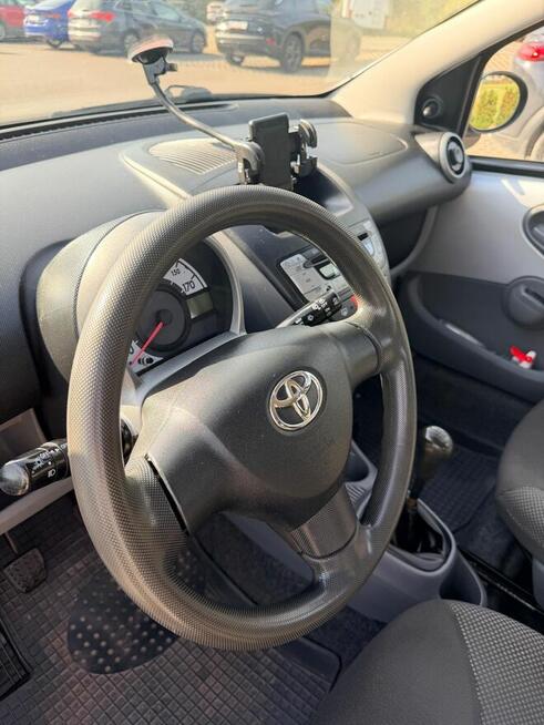 Toyota Aygo krajowy Warszawa - zdjęcie 7
