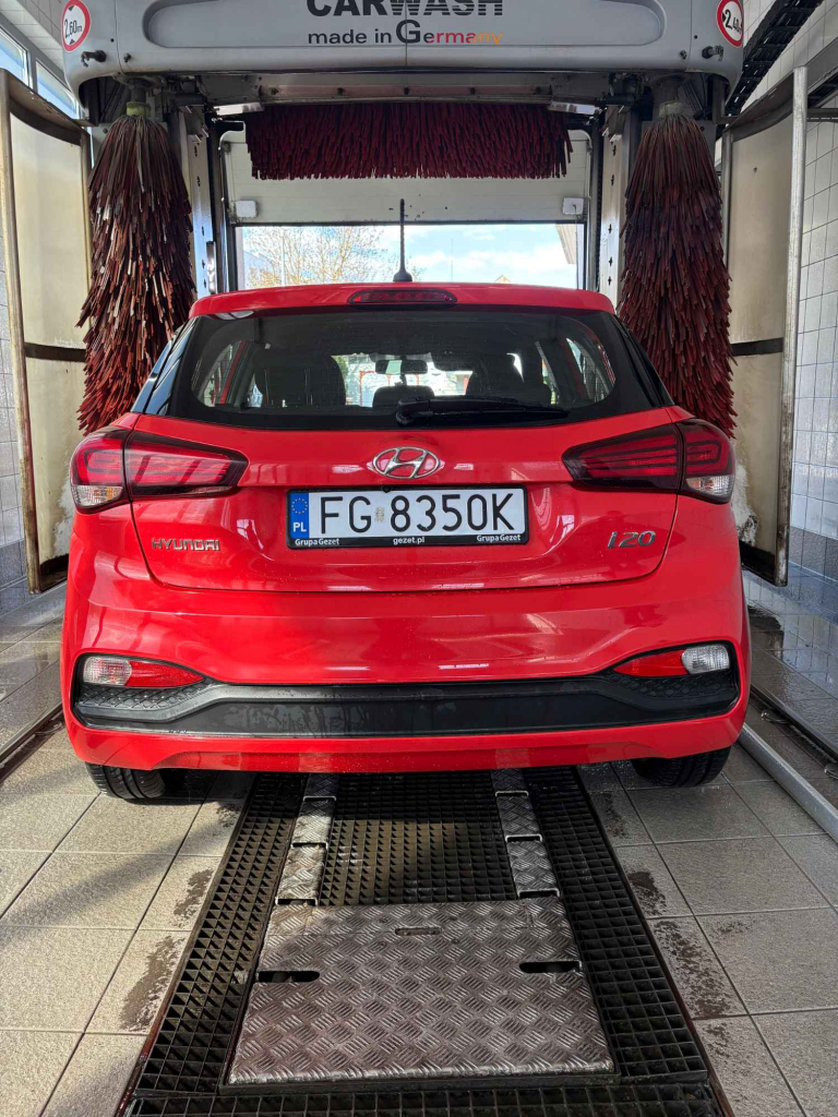 Sprzedam samochód Hyundai i 20 Barlinek - zdjęcie 2
