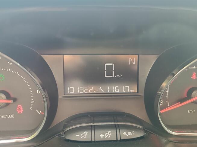 Peugeot 208 czarny automat Stalowa Wola - zdjęcie 8