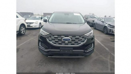 Ford EDGE / TITANIUM / 4x4 / automat / niski przebieg / Tarnów - zdjęcie 3