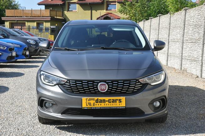 Fiat Tipo 1.4 95KM hatchback LED Navi Czujniki Dąbrowa Górnicza - zdjęcie 8