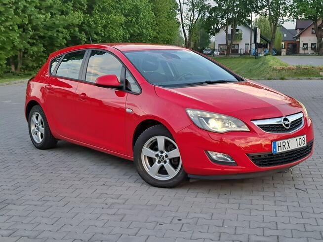 Opel Astra sport 1.6 Manual, 115 KM, 2010r Zwoleń - zdjęcie 6