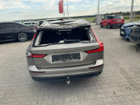 Volvo V60 D3 Automat Skóra Panorama Kamera Podgrzewanie Gliwice - zdjęcie 3