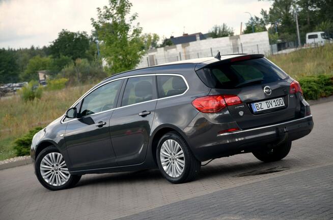 Opel Astra 1,7CDTI*130KM*LED*Xenon*Navi*Parktronic*Niemcy Ostrów Mazowiecka - zdjęcie 6