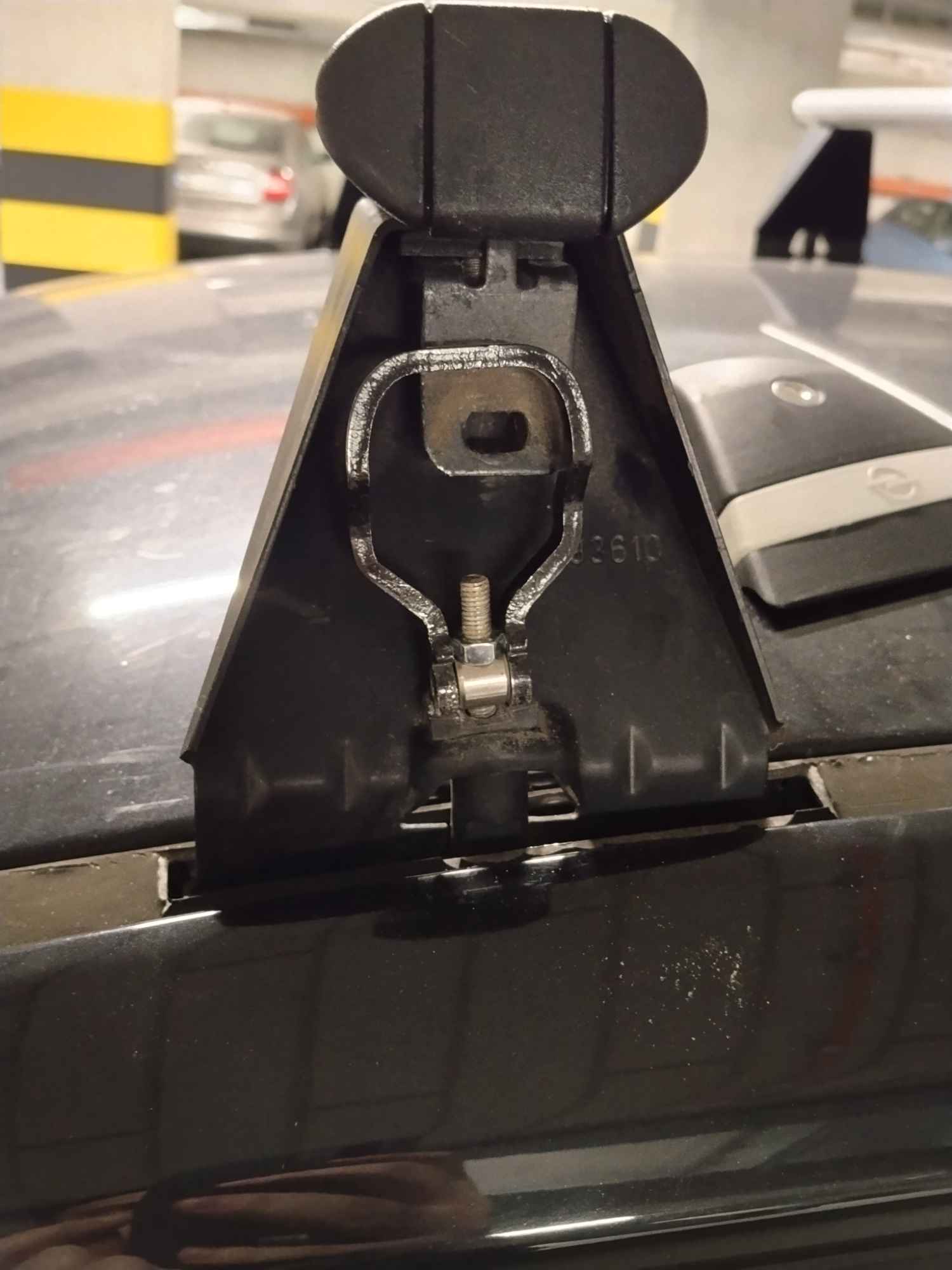 Opel Astra H - oryginalne belki dachowe na relingi bagażnik bazowy Białołęka - zdjęcie 5