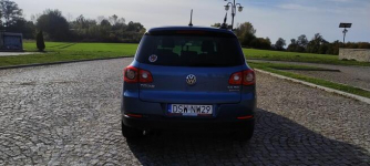 Volkswagen Tiguan z 2010 r. 2.0 TSI 4 Motion o mocy 170 KM b Strzegom - zdjęcie 2