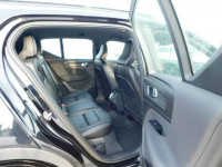 Volvo XC 40 2.0T R-Design z Gwarancją Model 2022r Żyrardów - zdjęcie 10