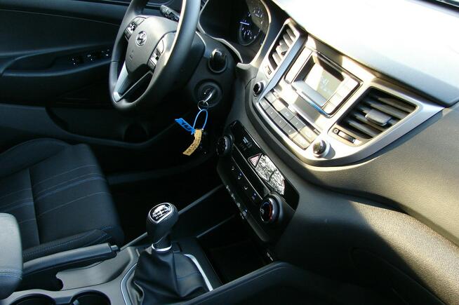 Hyundai Tucson 1.6 E 132 KM Bogata Wersja Piła - zdjęcie 12