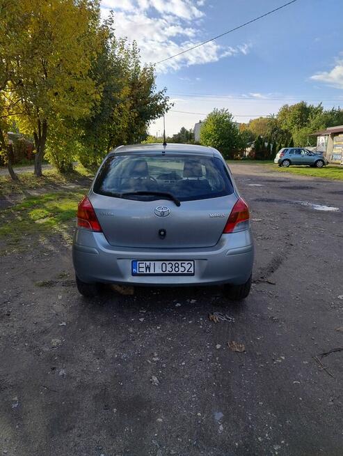 Toyota Yaris Wieluń - zdjęcie 2