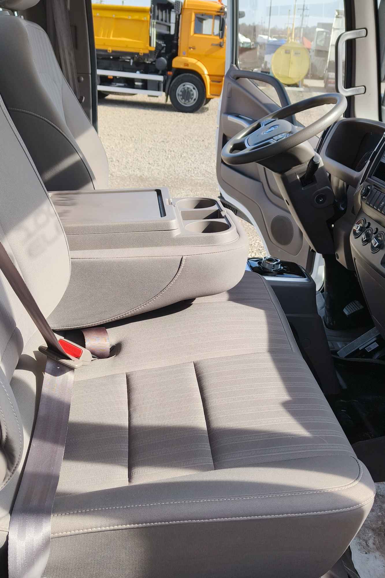 Wywrotka 4x2 elektryczna FOTON eAumark Głogoczów - zdjęcie 5