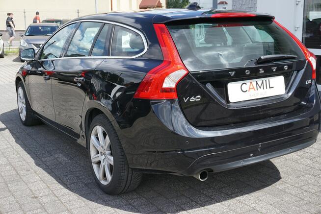 Volvo V60 zarejestrowany, ubezpieczony, atrakcyjny przebieg Opole - zdjęcie 6