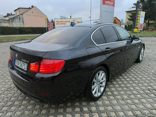 530D Komforty Dociągi Radar Rolety Kamera CarPlay Bogata Wersja Końskie - zdjęcie 4