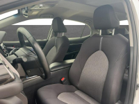 Toyota Camry 2.5 Hybrid Comfort CVT Sedan Warszawa - zdjęcie 10
