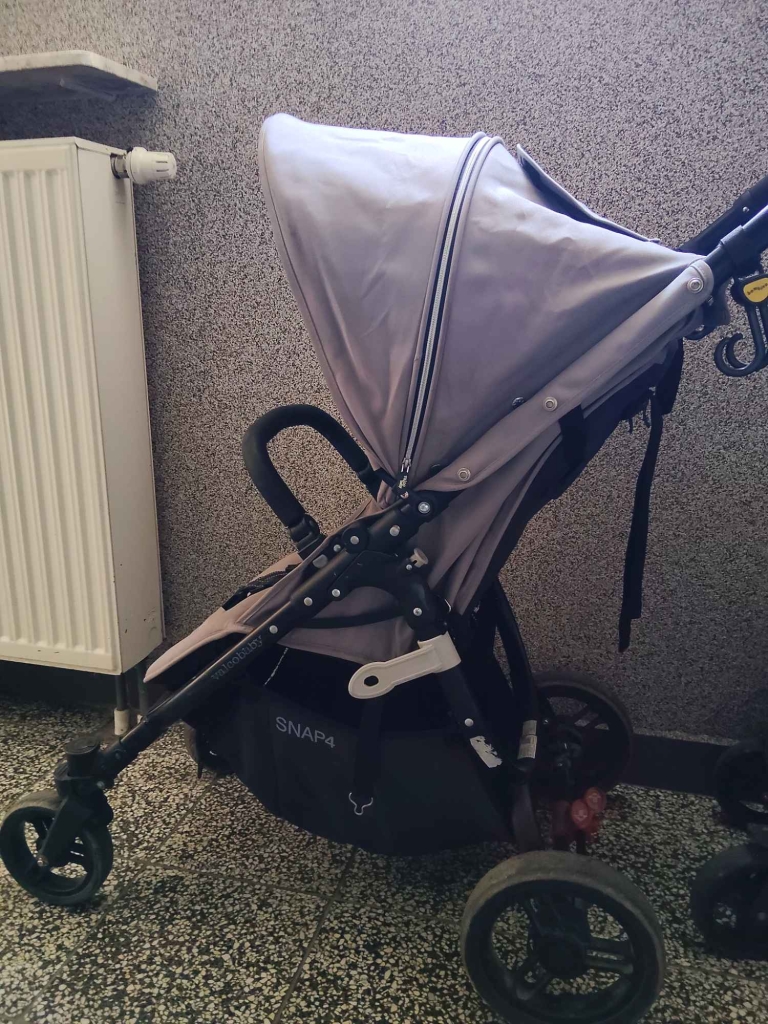 Sprzedam wózek dziecięcy Praga-Południe - zdjęcie 3