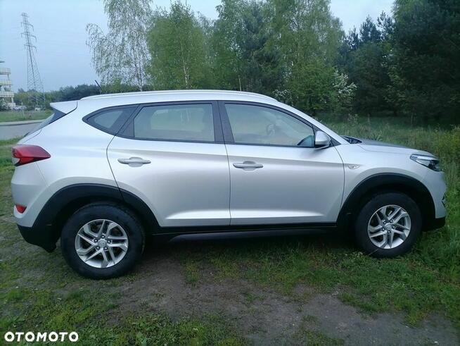 Hyundai Tucson 1.6 GDI BlueDrive Classic 2WD Brodnica - zdjęcie 4