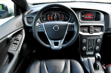 Volvo V40 2.0 T2 122KM RDesign Panorama Skóra Full Led Kamera Digital Płock - zdjęcie 6