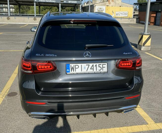 Mercedes-Benz GLC 300 E 4-Matic Plug-In, AMG Line, Salon PL Łódź - zdjęcie 8