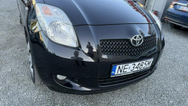 Toyota Yaris 1.3 Benzyna Zarejestrowany Ubezpieczony Elbląg - zdjęcie 2