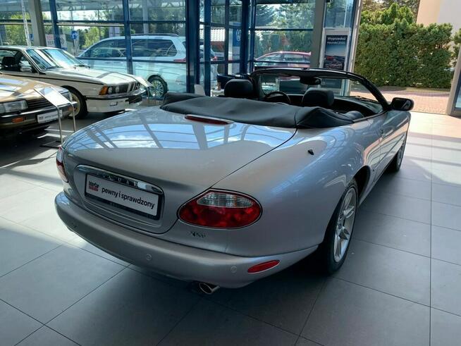 Jaguar XK8 CONVERTIBLE MY 2002 z Prywatnej Kolekcji Kraków - zdjęcie 6