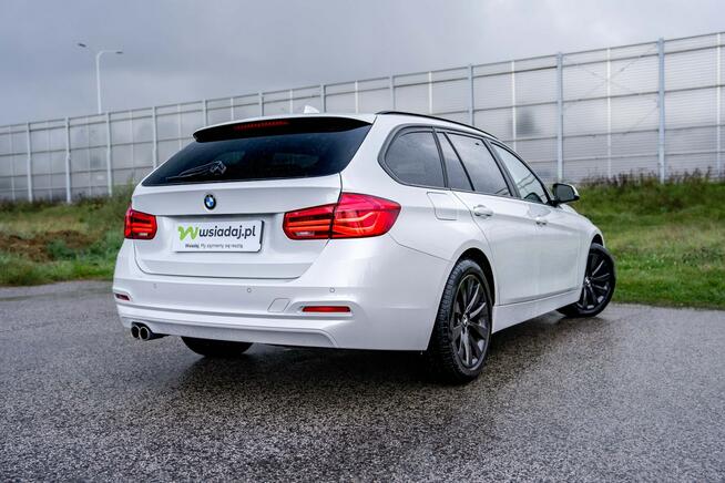 BMW 320d xDrive Touring, Salon PL, Bezwypadkowy, dod. komplet kół Warszawa - zdjęcie 6
