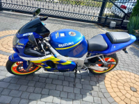 Suzuki GSX-R 600 rocznik 2002 r garażowany, nietuzinkowa kolorystyka Rydułtowy - zdjęcie 2