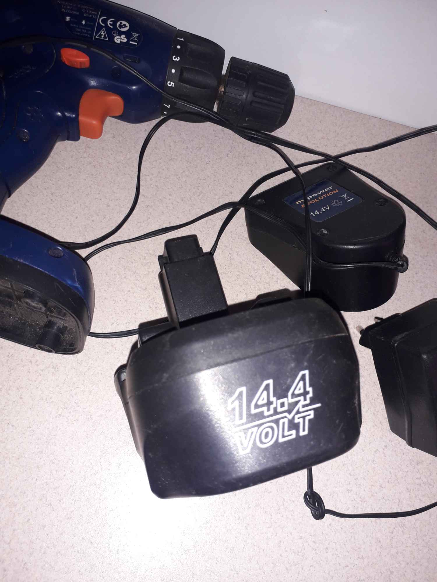 Wkrętarka + ładowarka + bateria + zasilacz Praga-Północ - zdjęcie 4