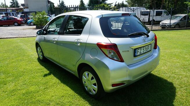 Toyota Yaris Polski salon super i stan. Gwarancja Zielona Góra - zdjęcie 7