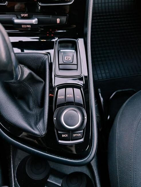 BMW 218 Bezwypadkowy bezkolizyjny Otwock - zdjęcie 9