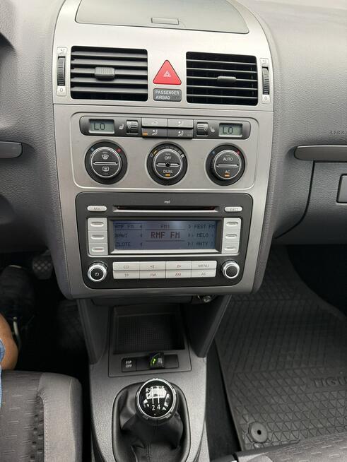 Volkswagen Touran 1,6 Mpi 102ps instalacja lpg zarejestrowany Bolesławiec - zdjęcie 11