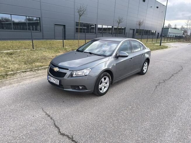 Chevrolet Cruze 1.6 LPG GAZ 2010r Klima Isofix Alu Ładny Sprawny Pabianice - zdjęcie 1