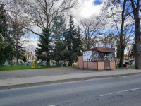 Sprzedam gotowy biznes - kisok przy cmentarzu Lewin Brzeski - zdjęcie 3