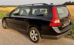 VOLVO V70 2.0d - SERWIS DO KOŃCA - Bezwypadkowy Legionowo - zdjęcie 3