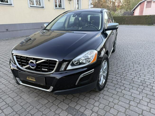 Volvo XC 60 Bardzo dobry stan, R-Design, Automat, 4x4, silnik D5. Chlewice - zdjęcie 12