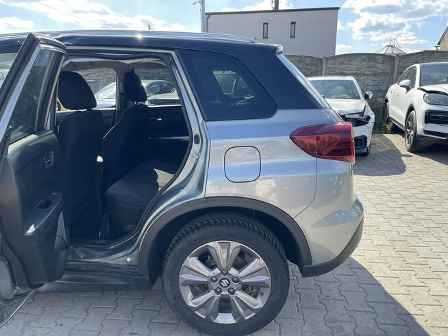 Suzuki Vitara Salon PL Hybryda Kamera Podgrzewanie Aktywny temp. Gliwice - zdjęcie 5