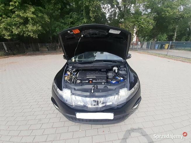 Honda Civic VIII 2.2i-CTDi Executive Wałdowo Szlacheckie - zdjęcie 7