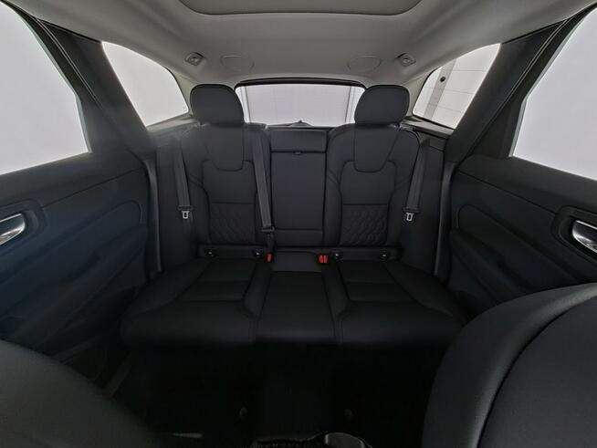 Volvo XC 60 B5(B) AWD Plus Dark *Gwarancja*FV23%* Tychy - zdjęcie 7