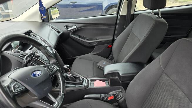 Ford Focus ładny stan , technicznie super Chełm Śląski - zdjęcie 9