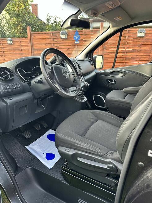 Opel Vivaro LONG 1.6 CDTI (2016) | 8 Osób | Pakiet CHROME Skierniewice - zdjęcie 2