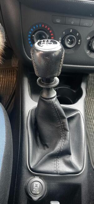 Sprzedam auto Ostrowiec Świętokrzyski - zdjęcie 9