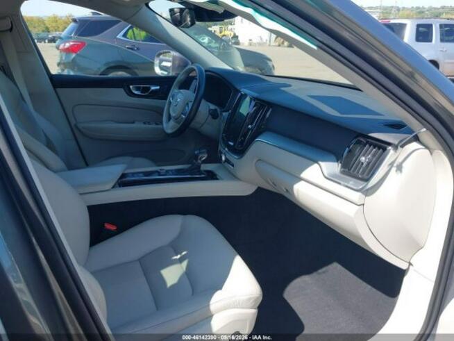 2018 VOLVO XC60 T5 MOMENTUM Sulejówek - zdjęcie 6
