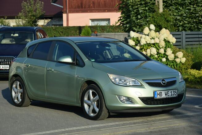 Opel Astra 1.4B Klima/ Navi/ DVD/ 2 Kpl Kół/ Sprowadzony/ Opłacony Tarnogród - zdjęcie 1