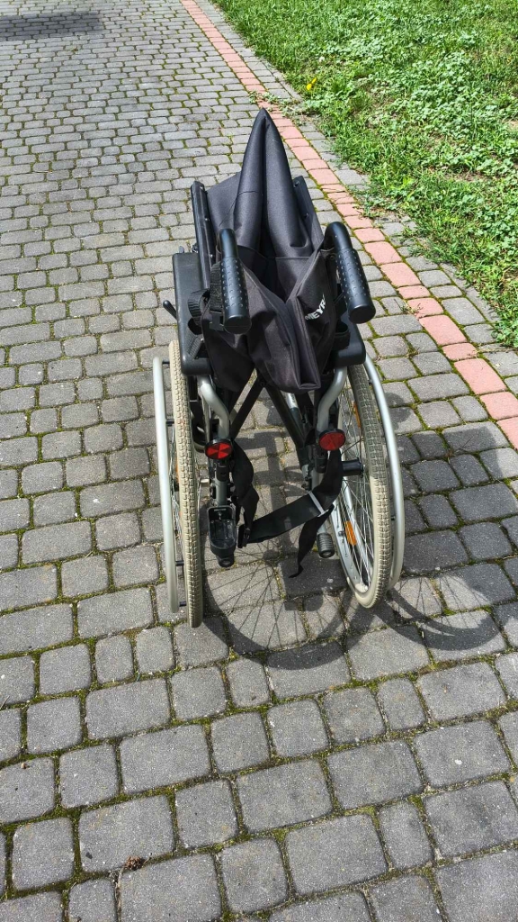 Wózek inwalidzki MEYRA - niemiecki Piaseczno - zdjęcie 7