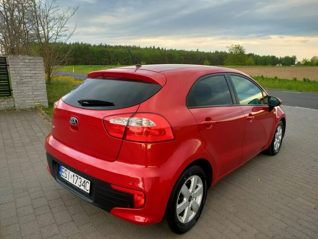 Kia Rio 1.4 benzyna Klimatyzacja Grzane fotele Grzana kierownica Burzenin - zdjęcie 5