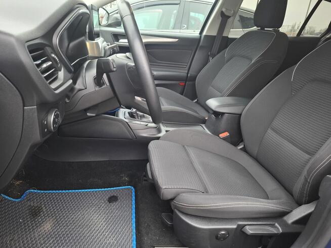 Sprzedam Forda Focus MK4 rok 2019 Konin - zdjęcie 3